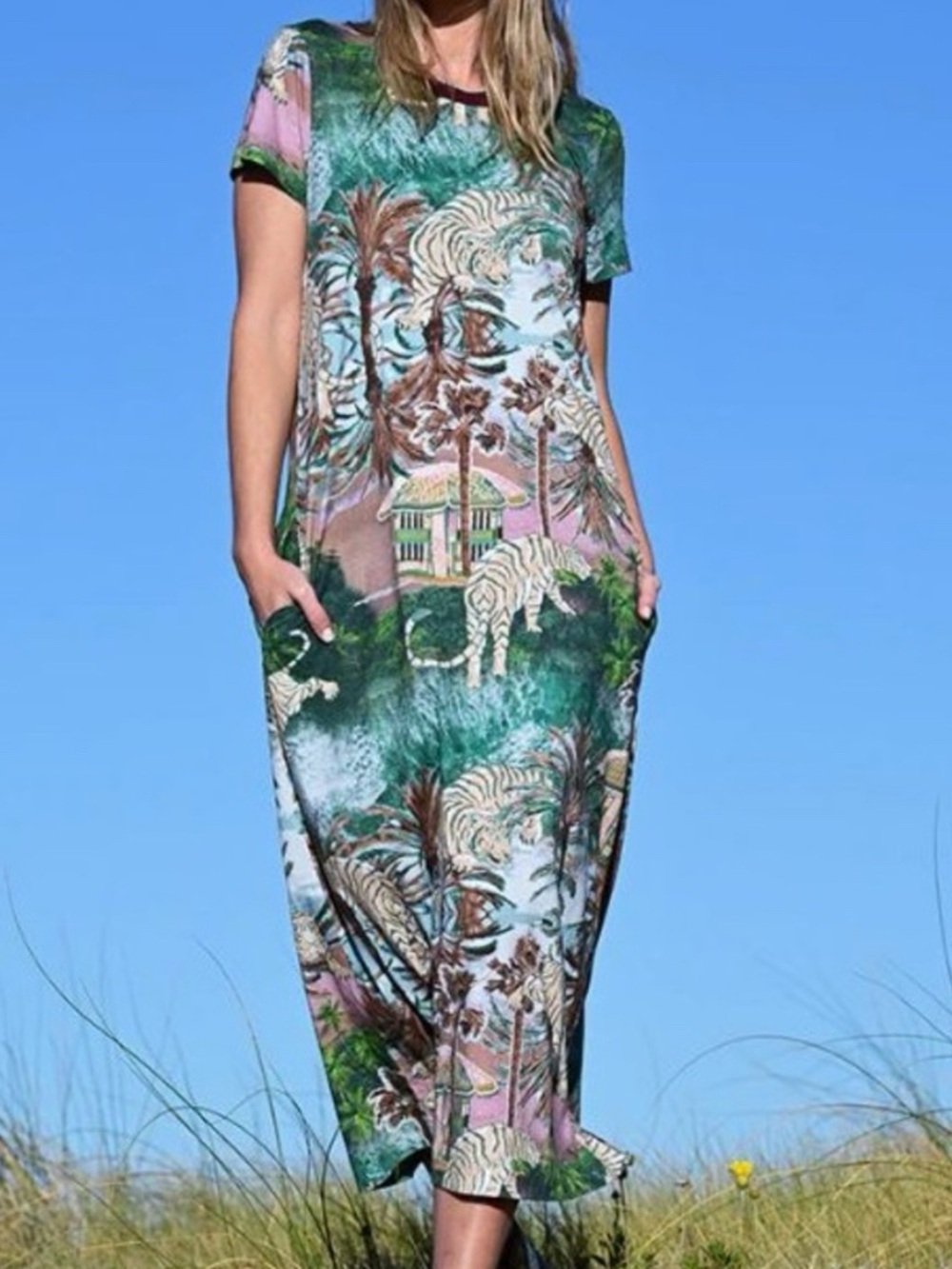 Las Surenas Tuckernuck Jersey Long Dress in Tropical Paradise Safari Tiger XS